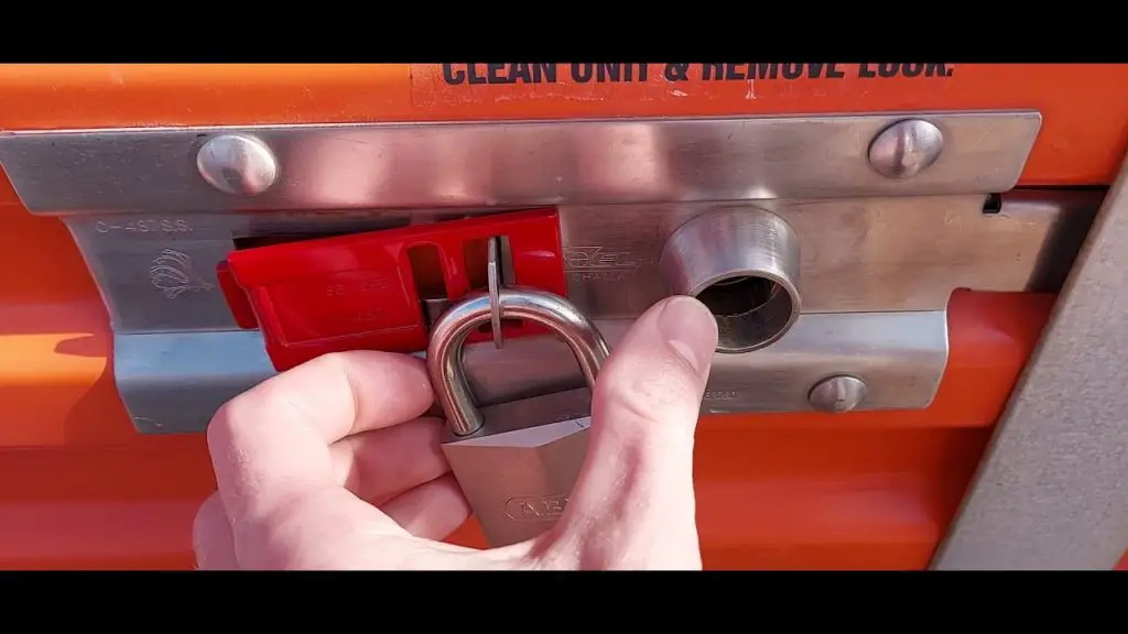 How to Open a Storage Lock Without a Key