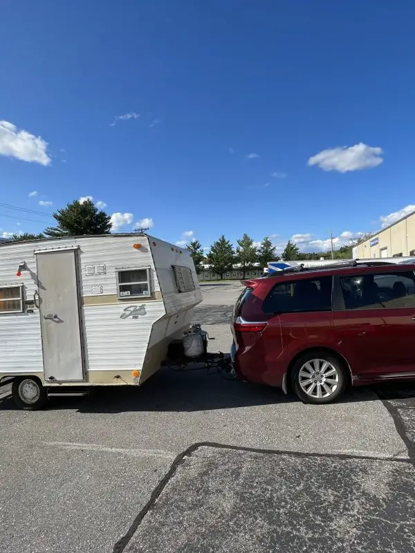 Can a Toyota Sienna Tow a Camper