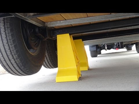 How to Keep Trailer Tires off Ground