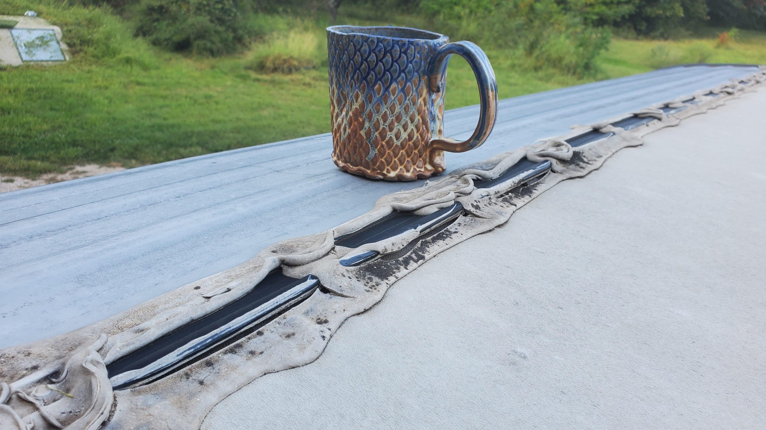 How to Remove Sealant from Rv Roof